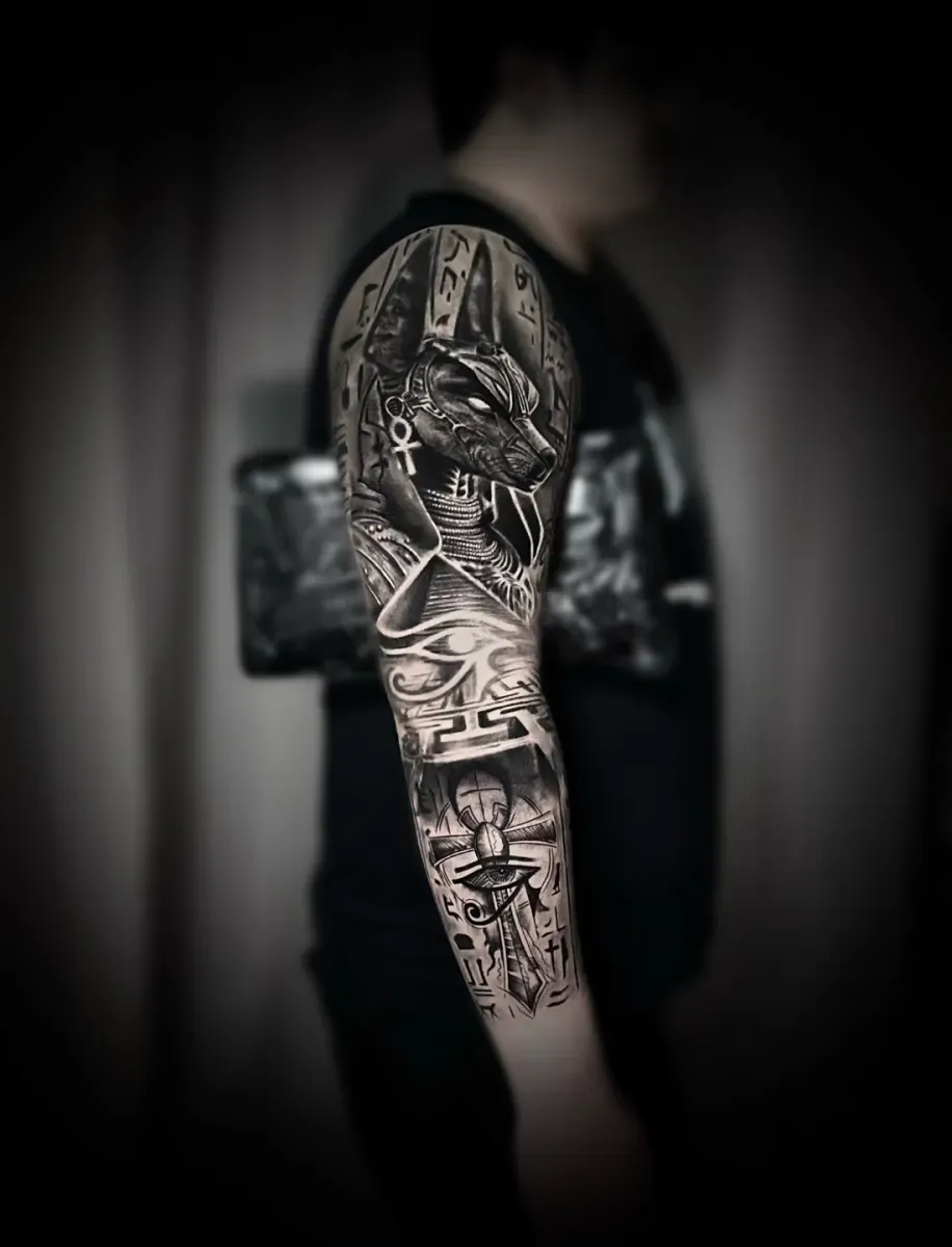 ์๋๋น์ค ํผ๋ผ๋ฏธ๋ ํ๋ผ์ค