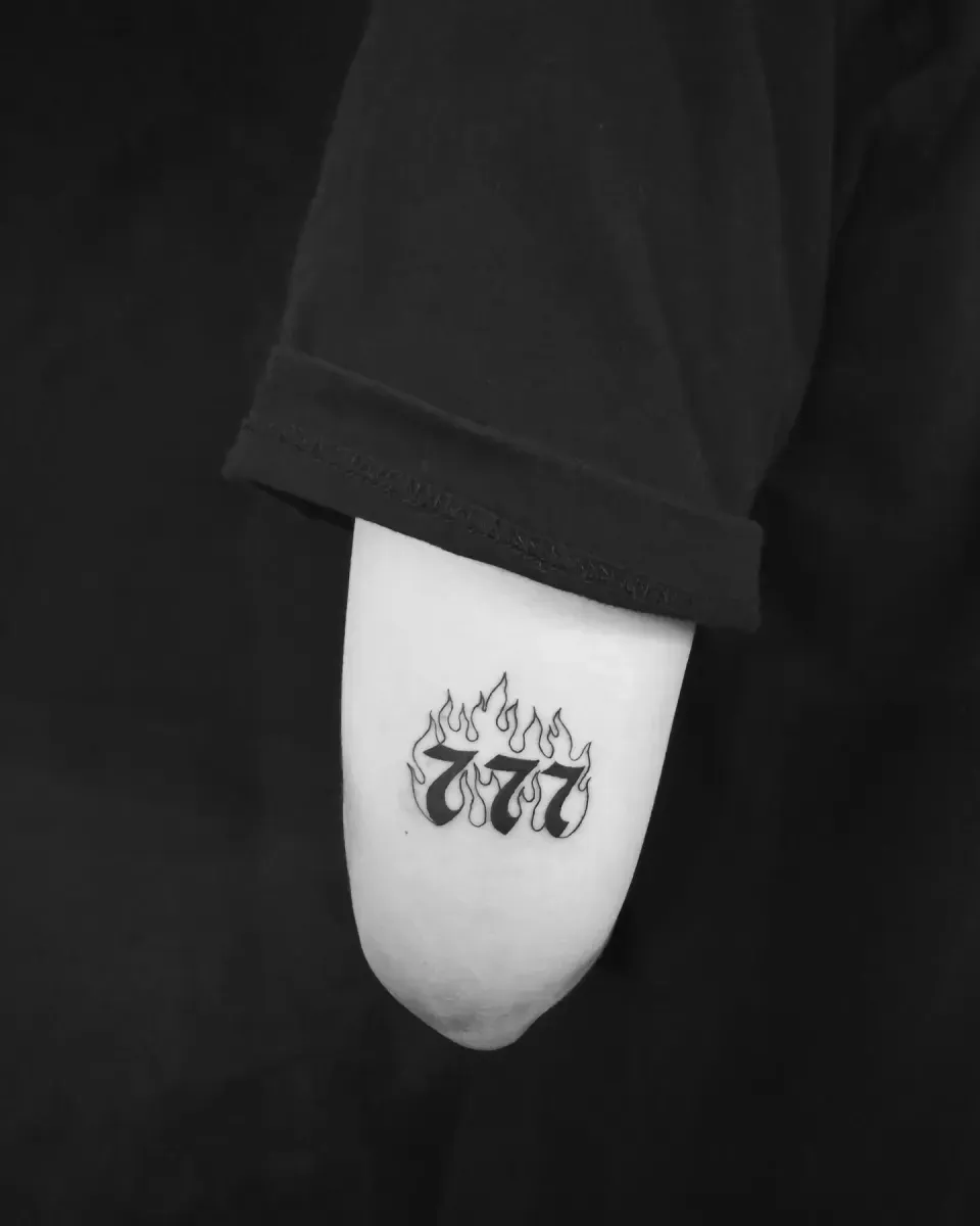불꽃 타투