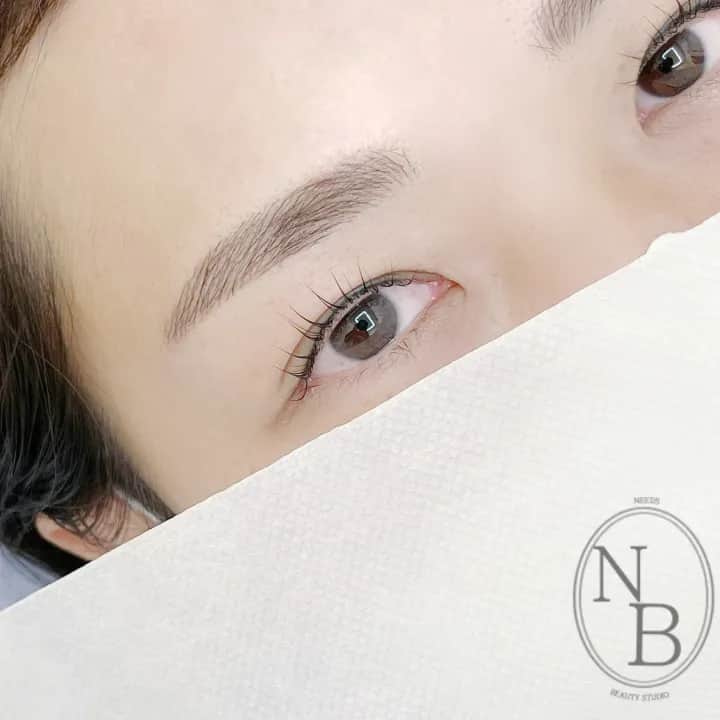 여자 그라데이션 눈썹