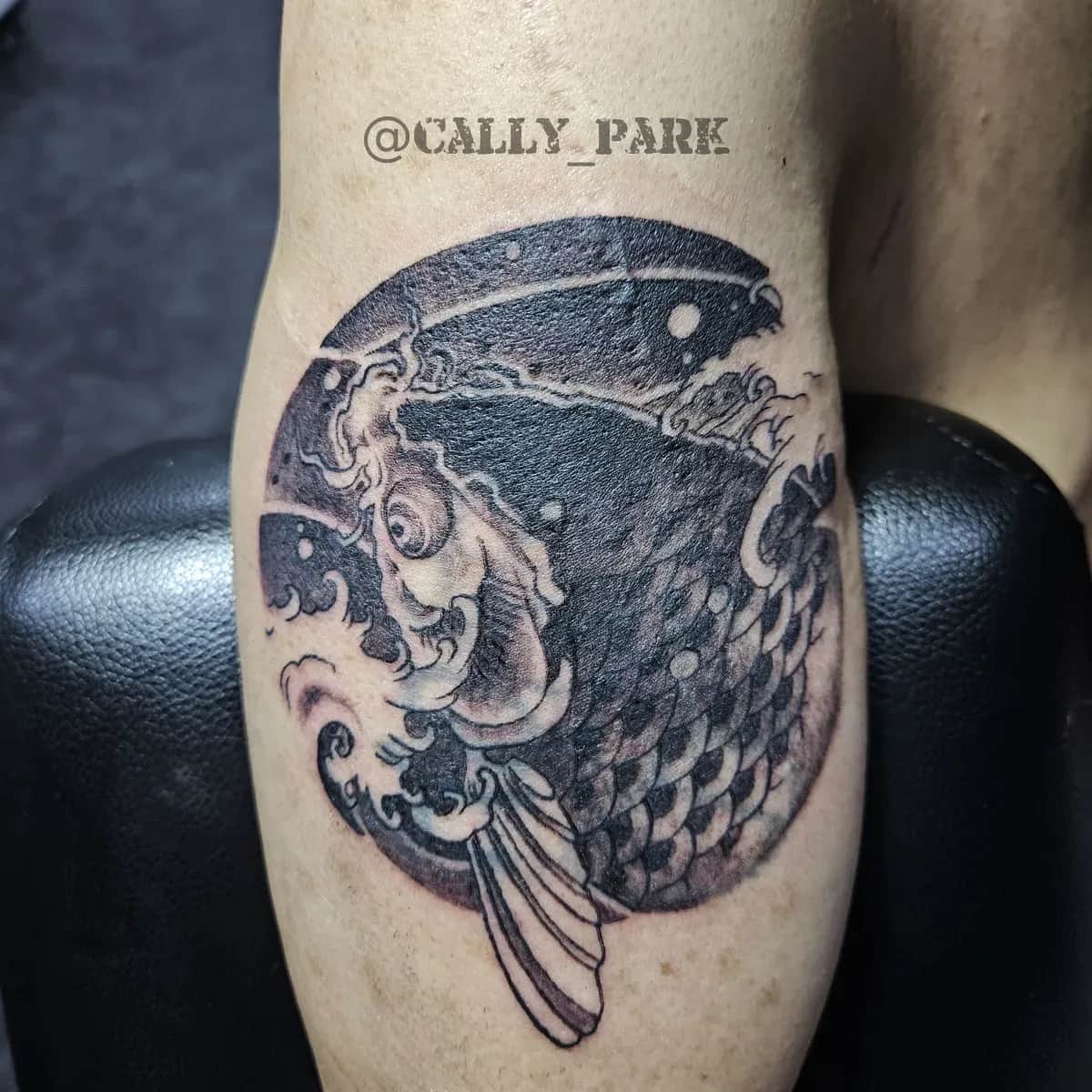 ์ปค๋ฒ์
- ์์ด