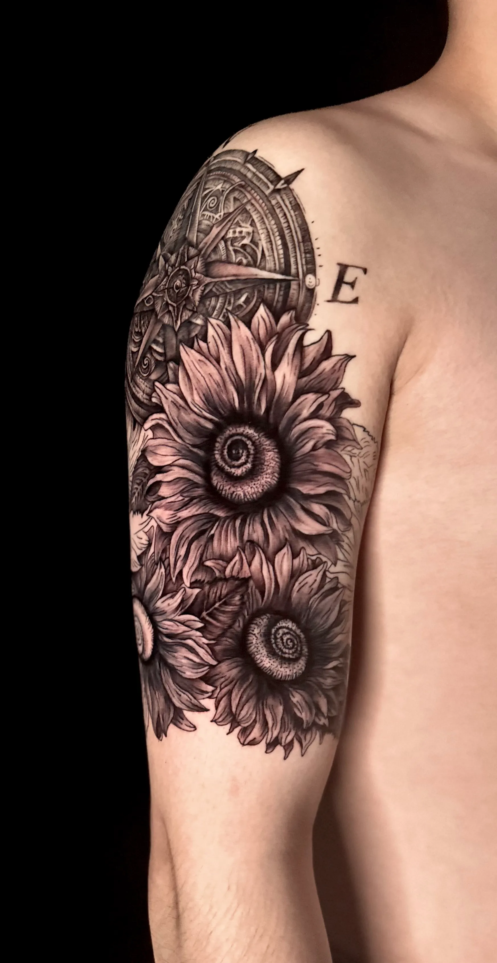 ํด๋ฐ๋ผ๊ธฐ + ๋์นจ๋ฐ (๋ธ๋์ค๊ทธ๋ ์ด)