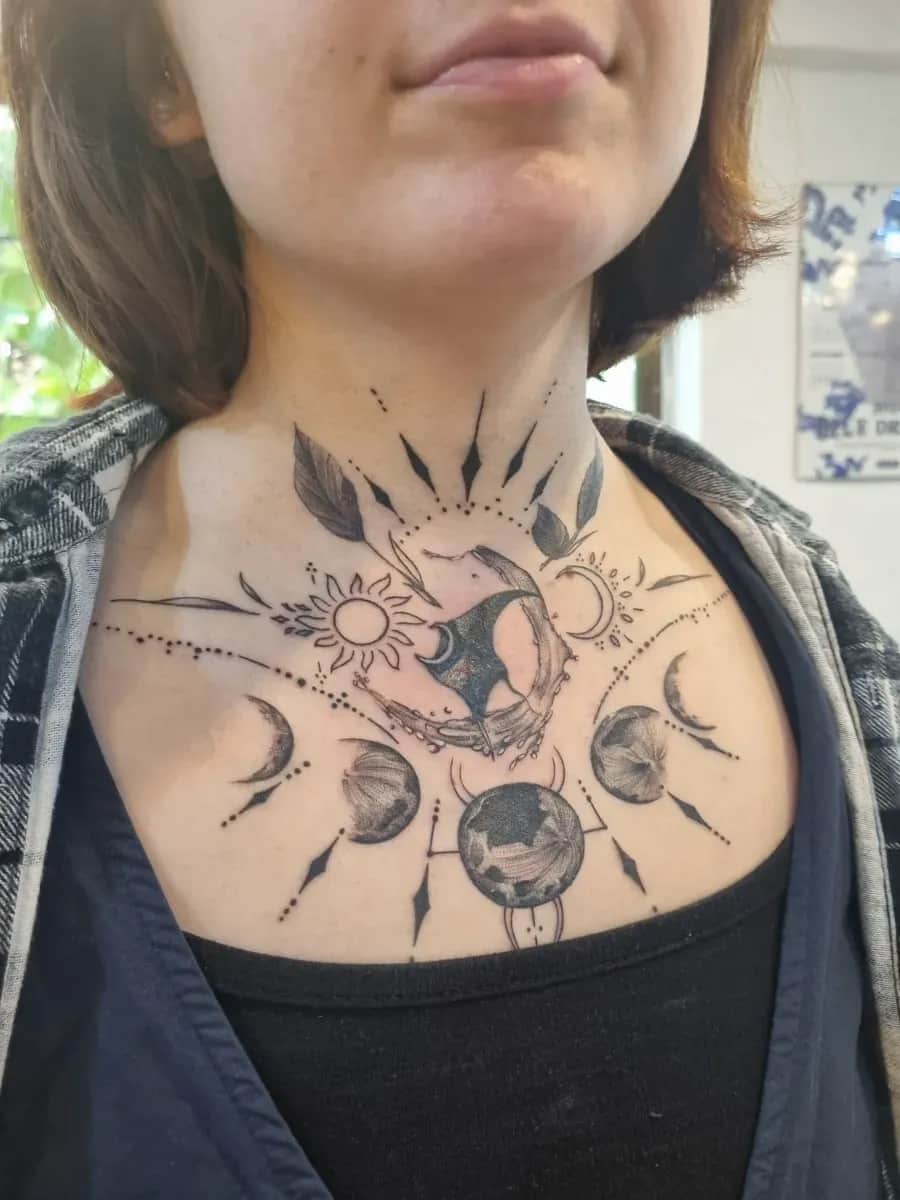 홍대타투, 블랙워크타투, 블랙타투, 여자타투, 가슴타투, 쇄골타투, 달타투, 타투, 타투이벤트, 오너먼트타투