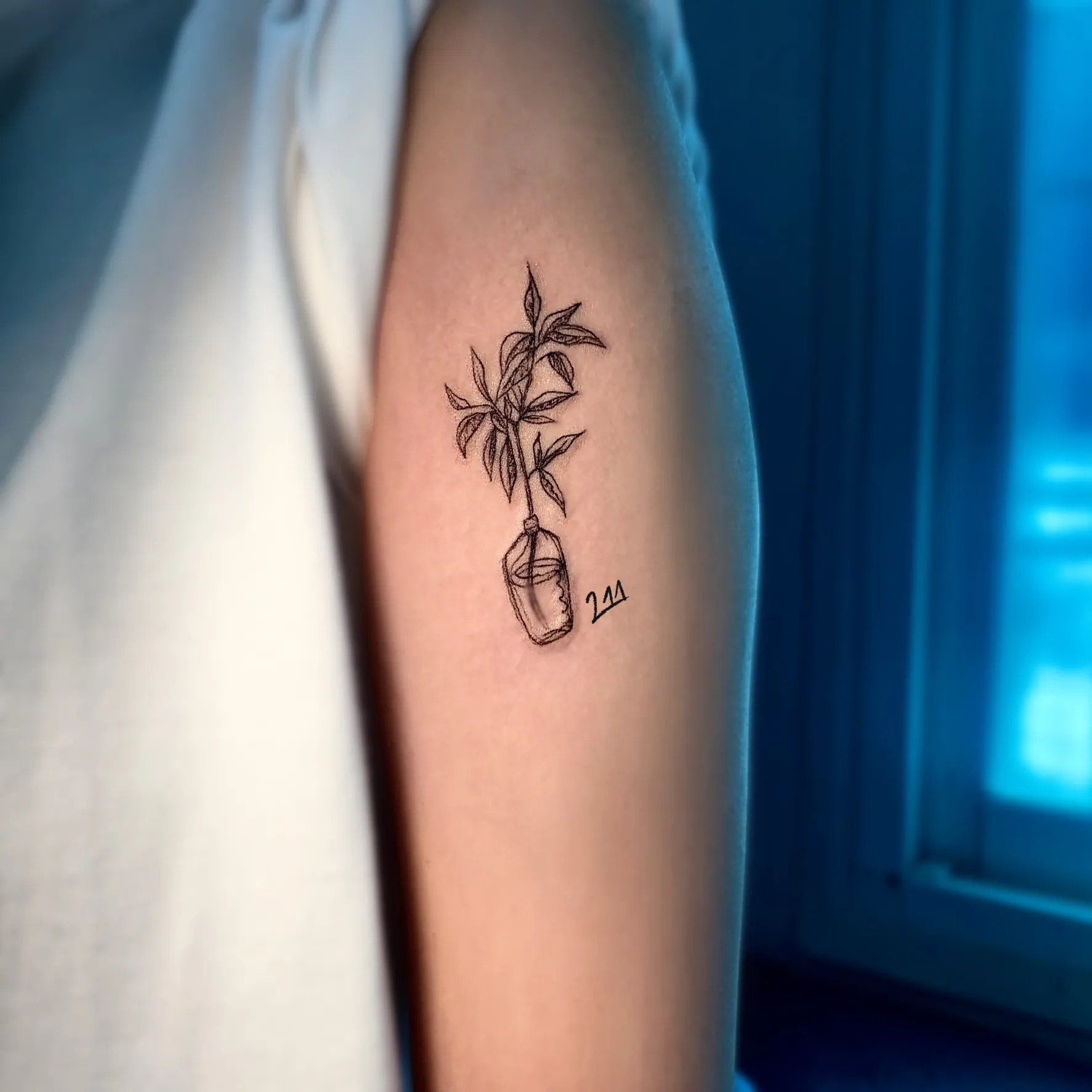 드로잉 화병 타투 - 1