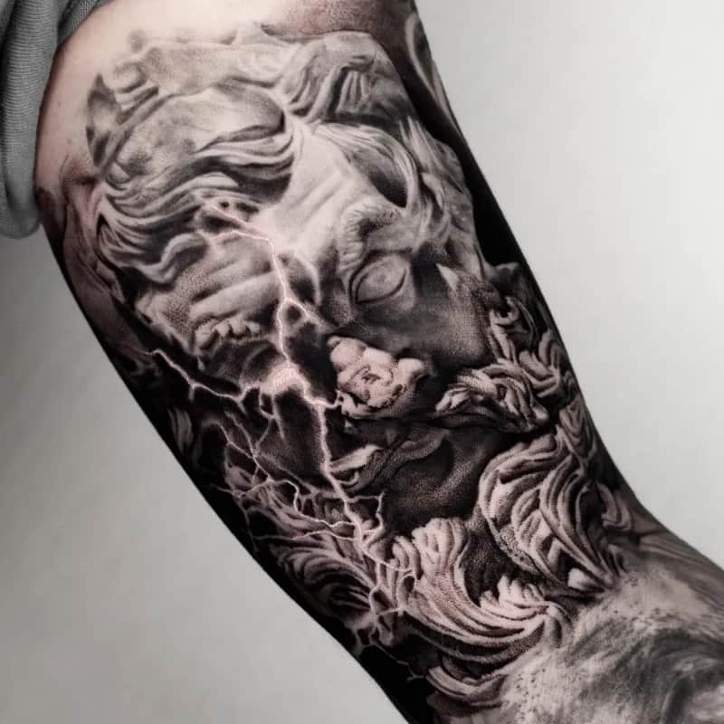 ⚡️제우스⚡️