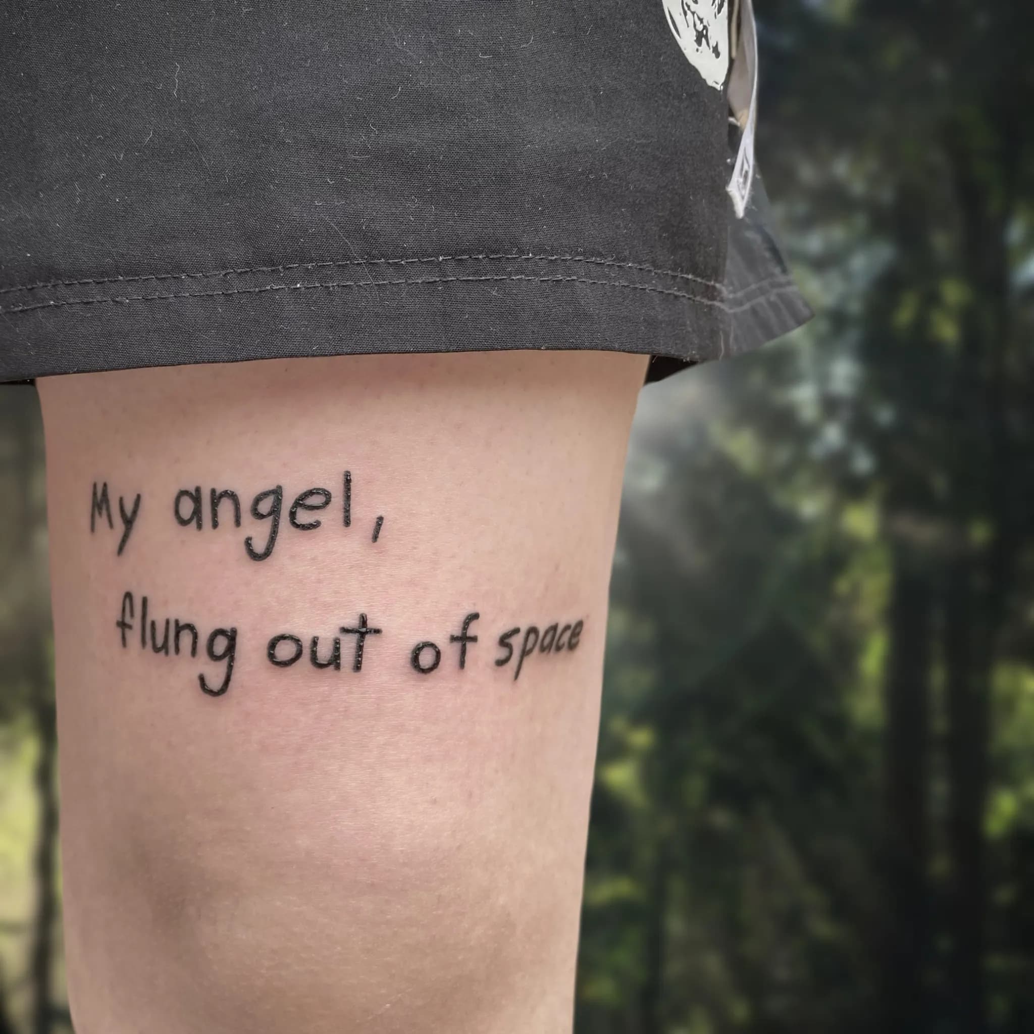 ๋ฌด๋ฆ, ํ๋ฒ
์ง ์์ด๋ ํฐ๋ง - 1