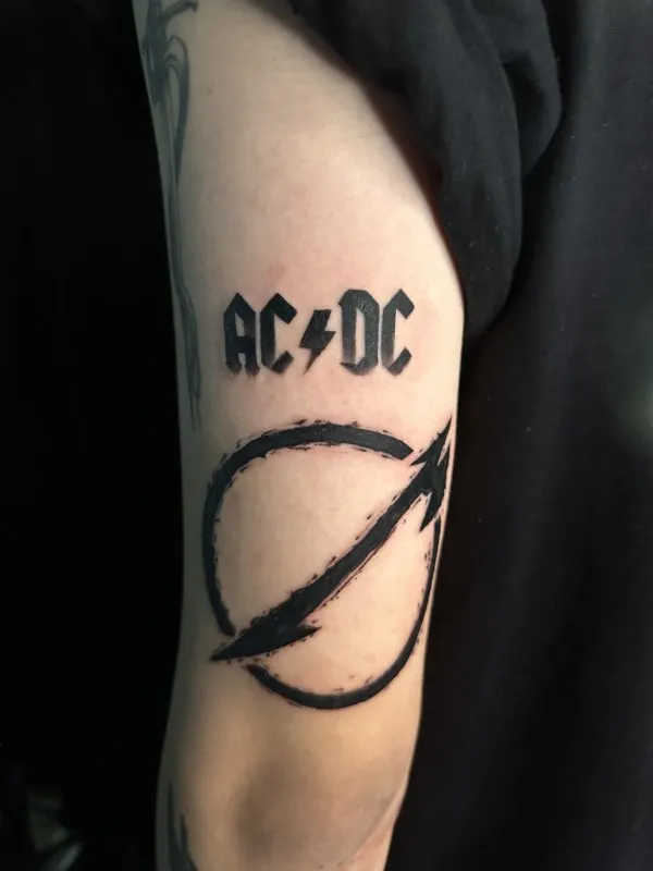 ๋ฝ๋ฐด๋ ์ฌ๋ณผ (๋ธ๋์ํฌ)