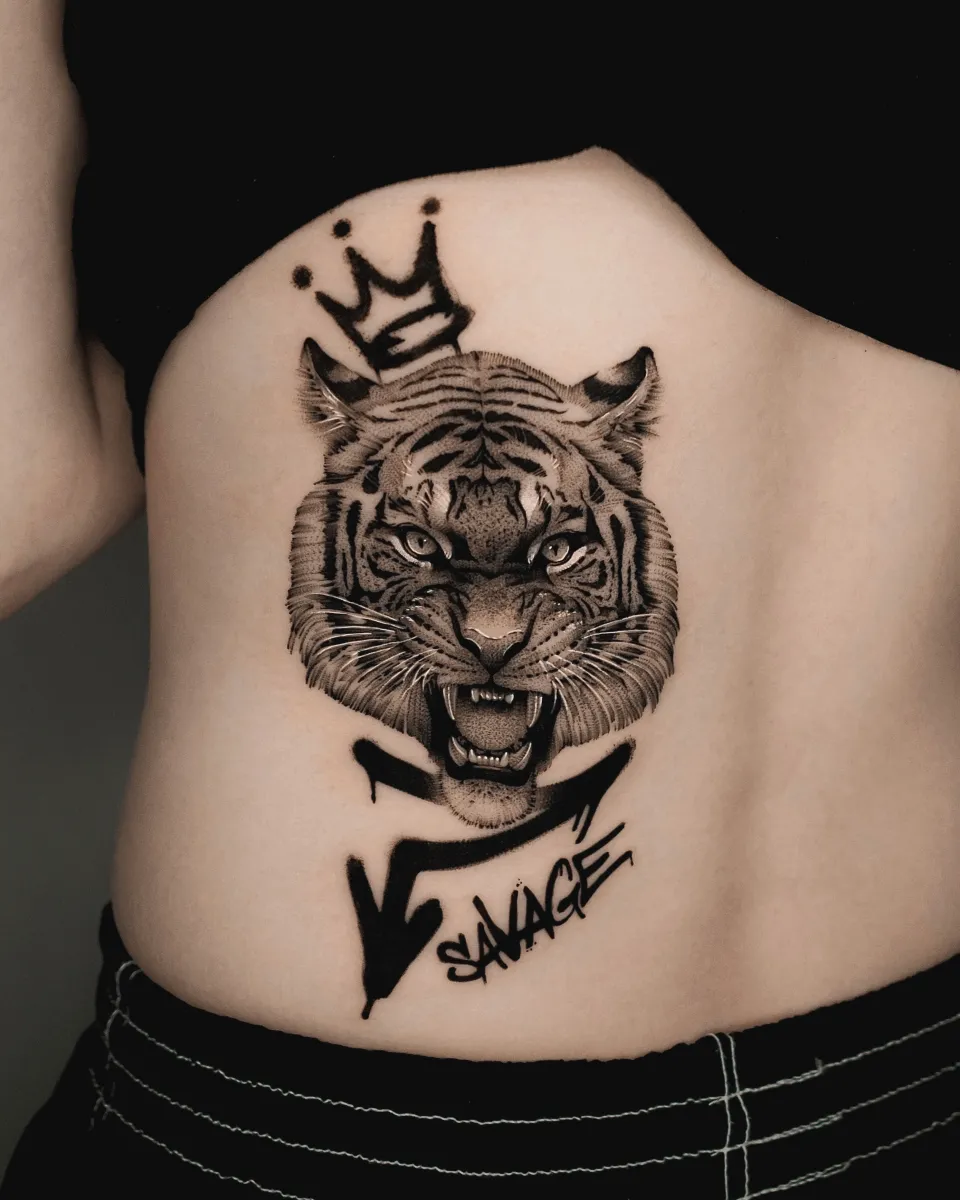 호랑이 그래피티 레터링 블랙워크 타투 - 1
