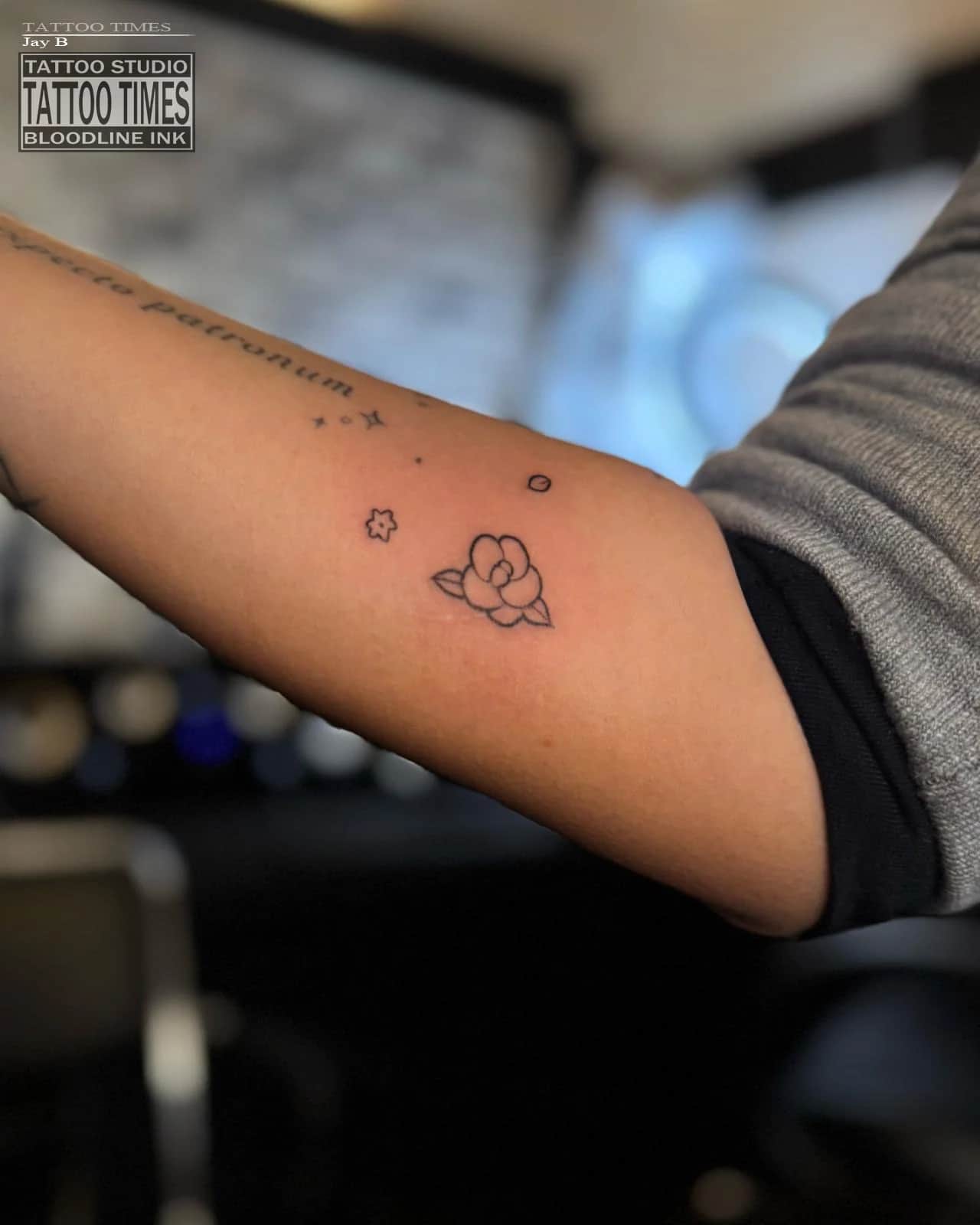 꽃 - 타투타임스