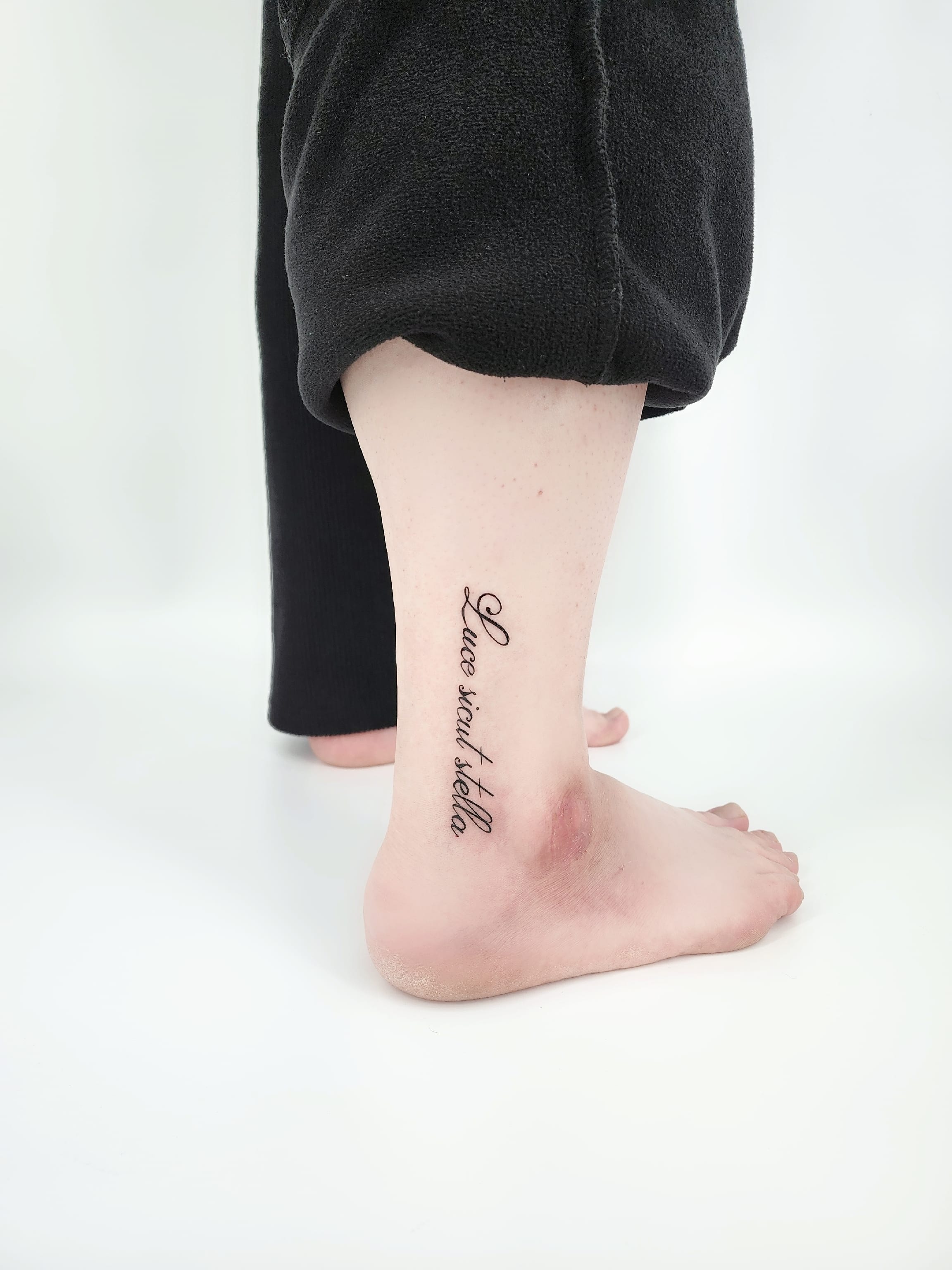 ๋ฐ๋ชฉ๋ฌํฐ๋ง