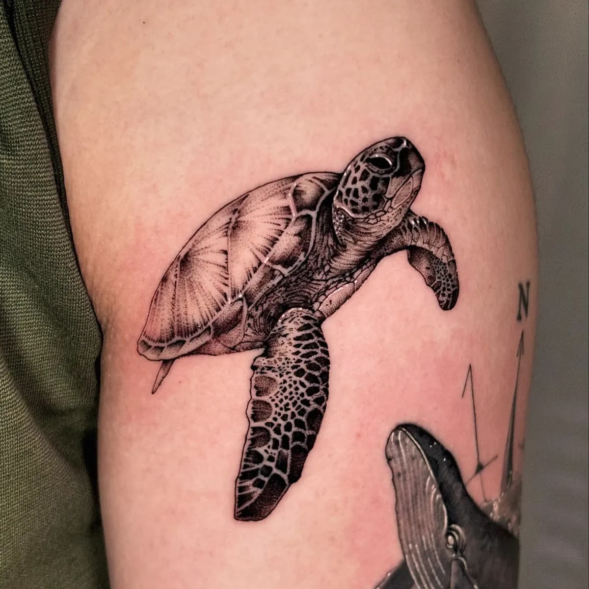 바다 거북이 블랙워크 타투 - 1