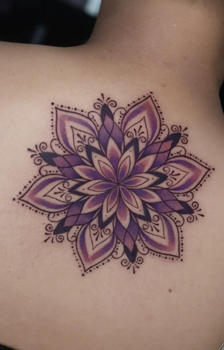 컬러 만다라 타투