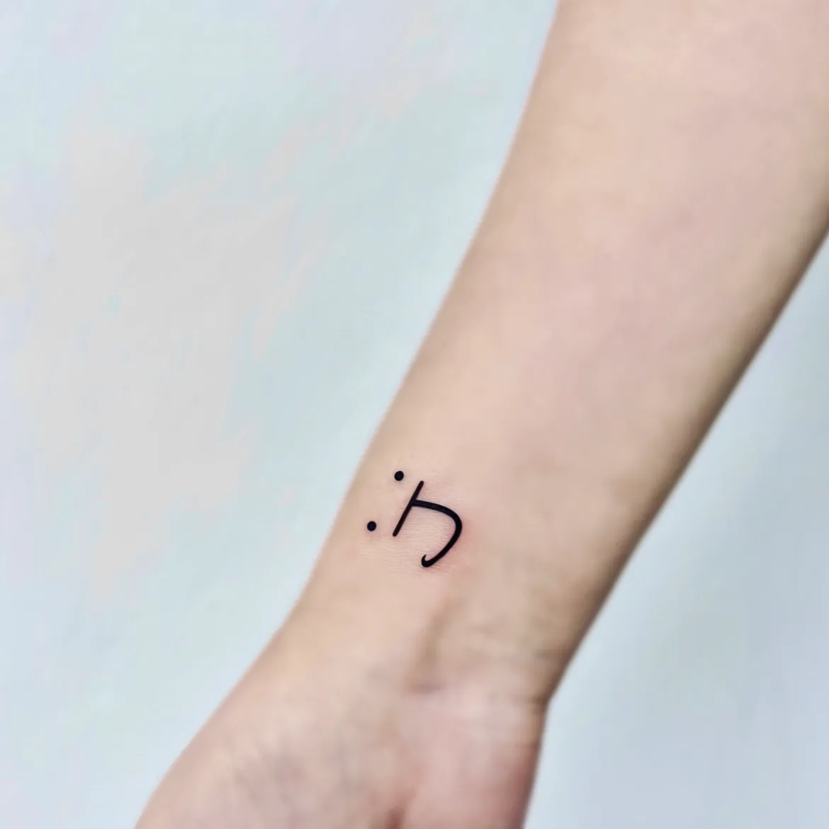 :J