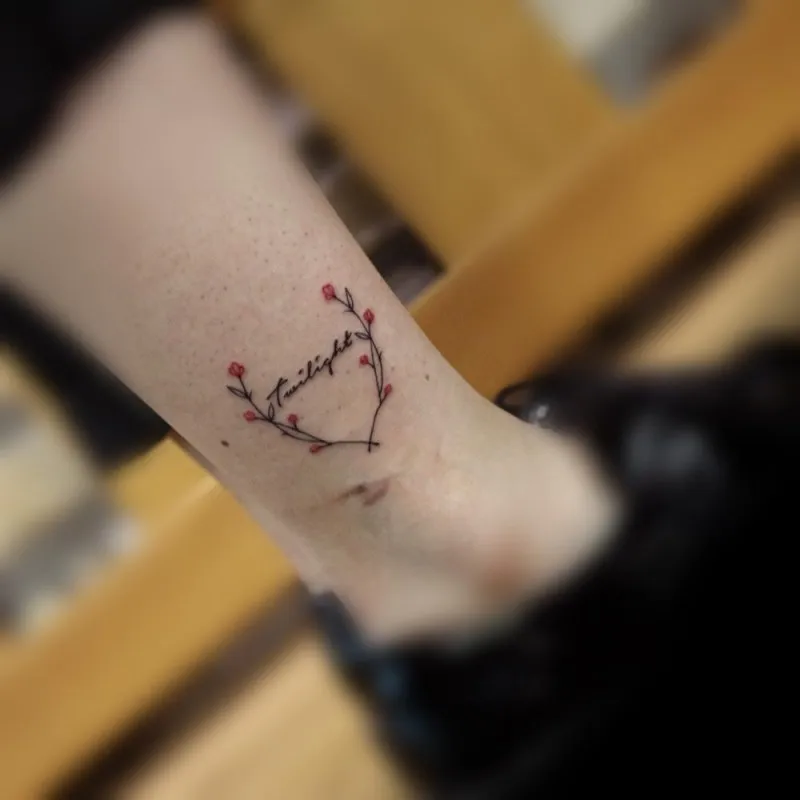 발목레터링과 꽃작업 - 1