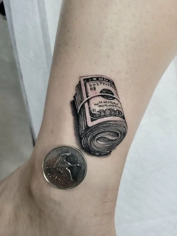 달러