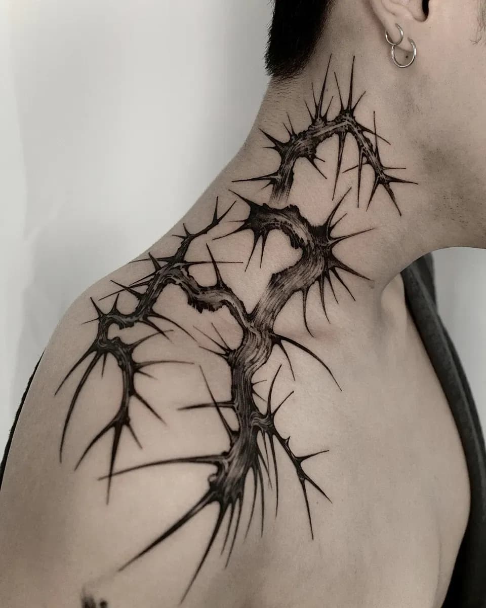 목 가시 타투 블랙워크
