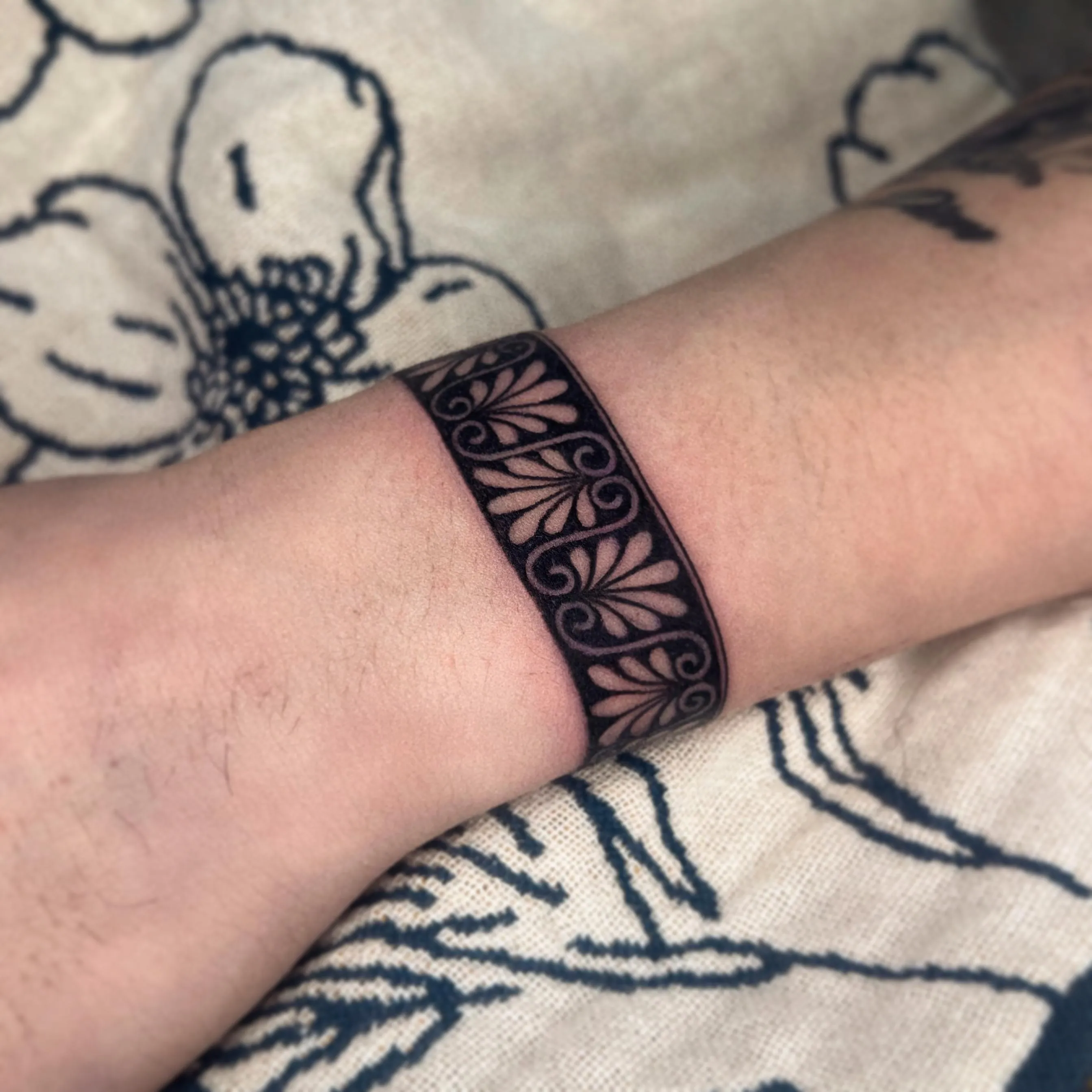 울산 타투 손목 띠 문양 ( 창원 지역도 예약 가능 )
