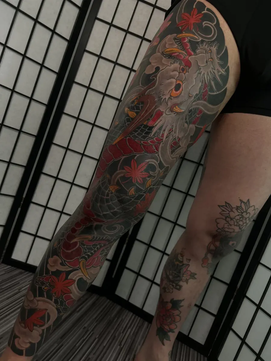 ์ฉ ๊ธด๋ค๋ฆฌ