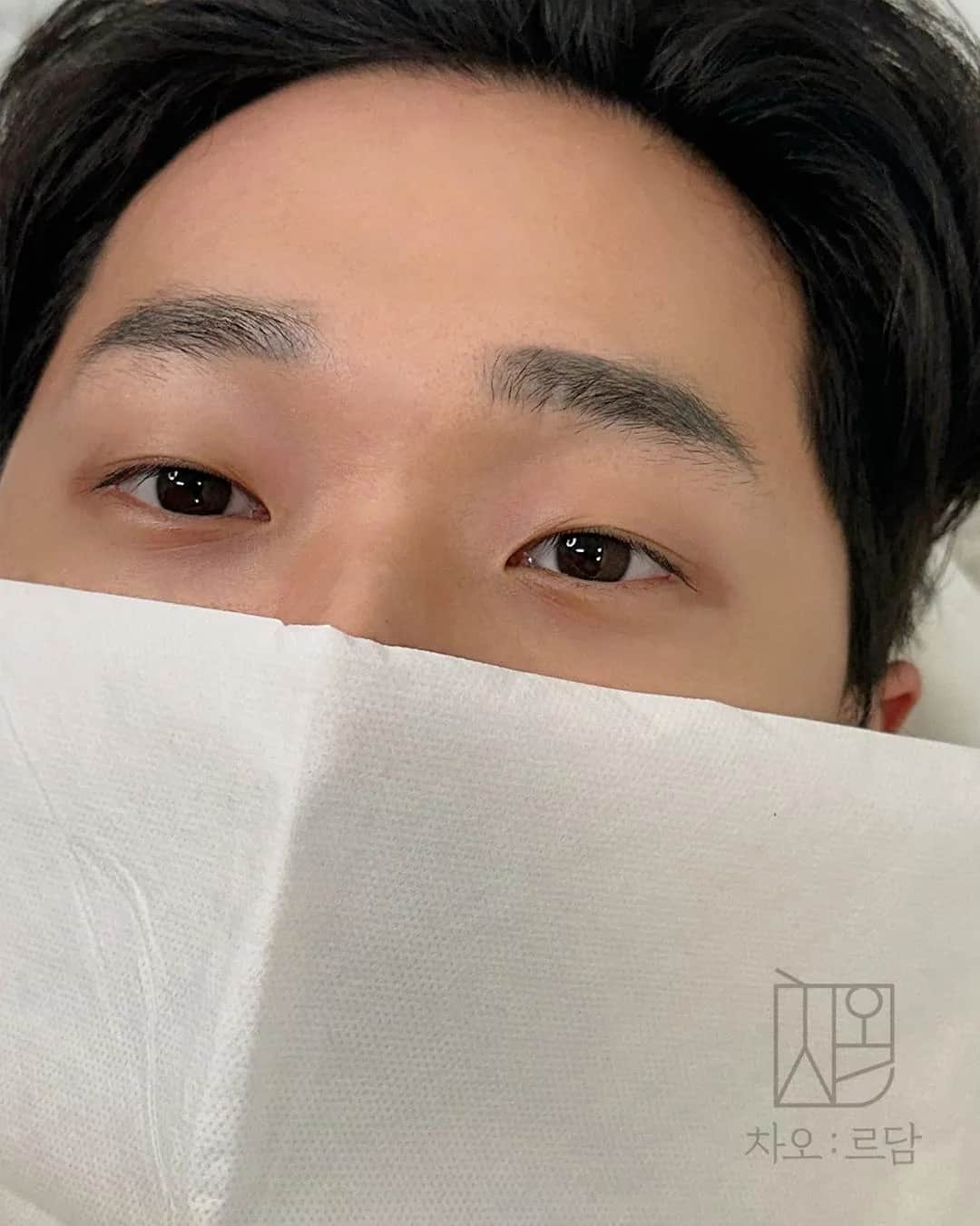 부산 남자 잔흔커버 눈썹