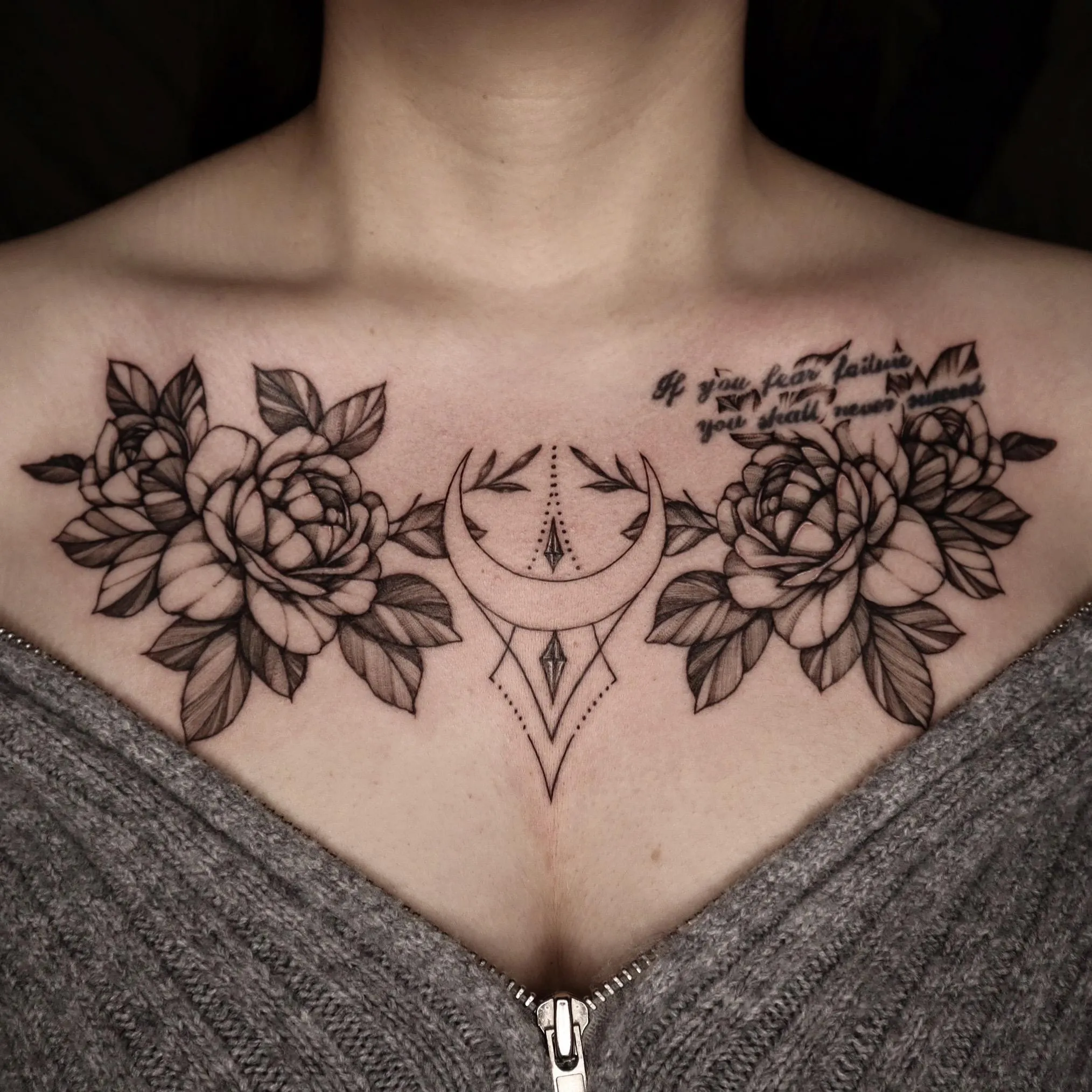 꽃타투 쇄골 - 1