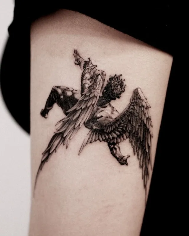 ์ด์นด๋ฃจ์ค