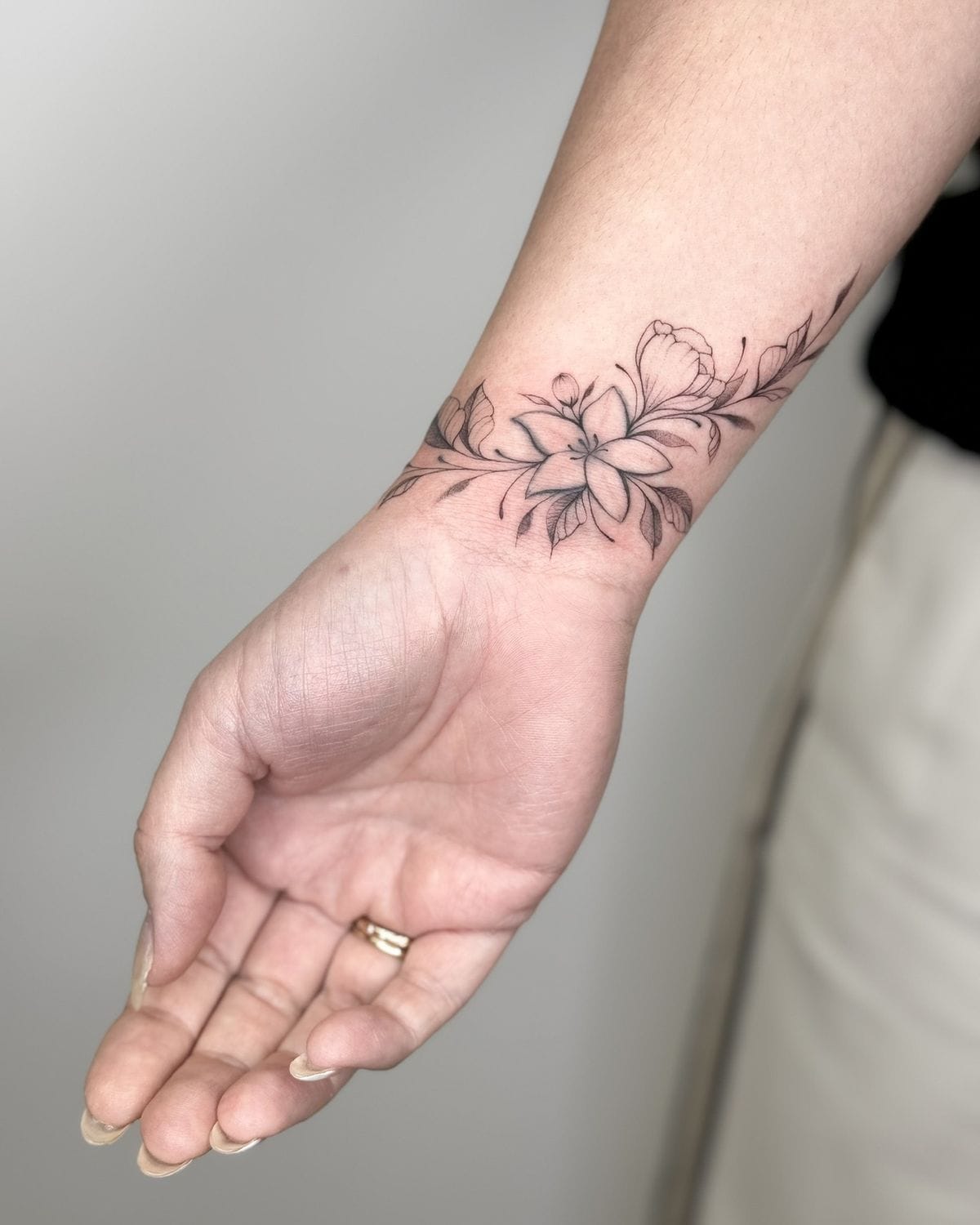 ëí
ìŒì ëíŽ ìì±ë륌 ëìž ì°ìí ìí