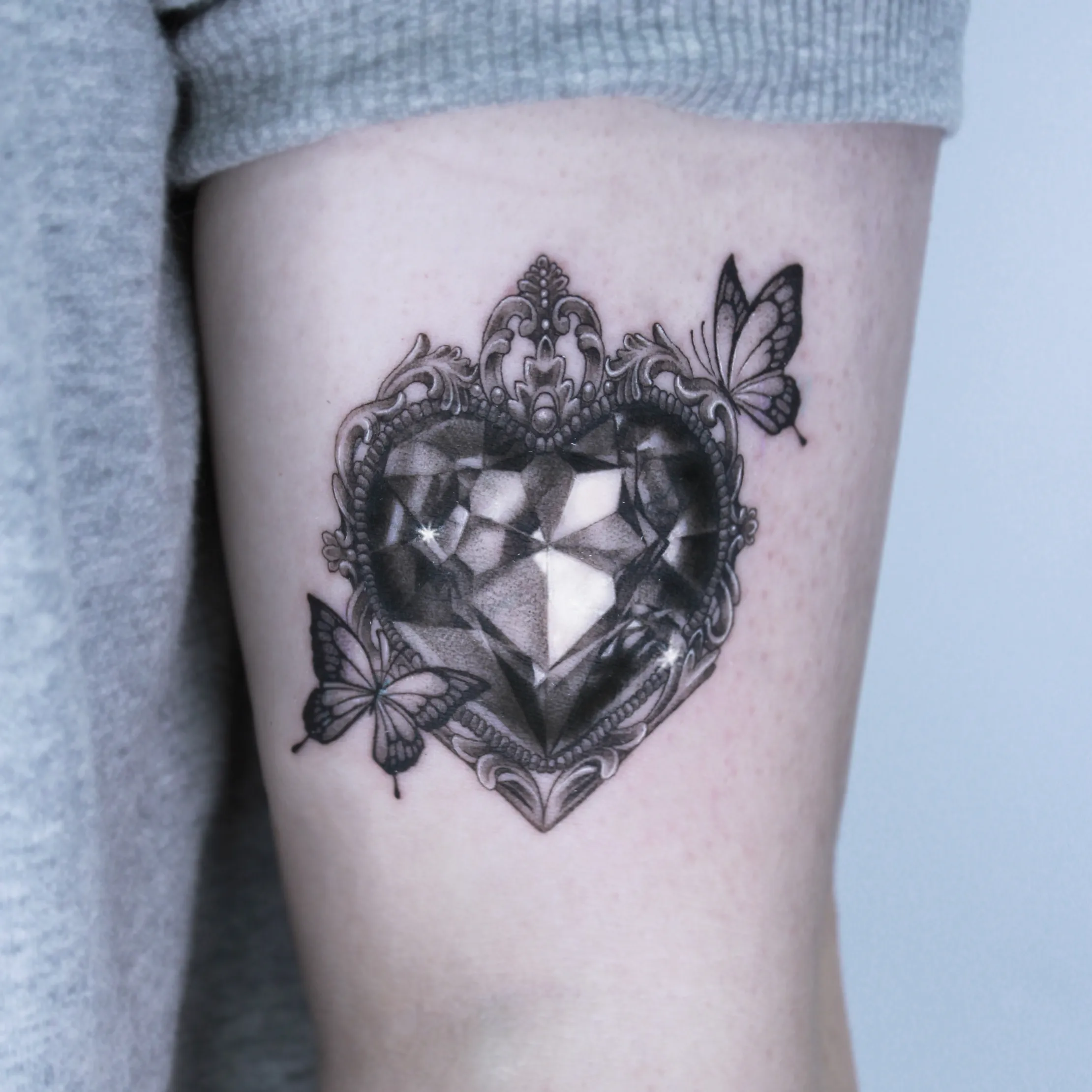 커버업 보석타투