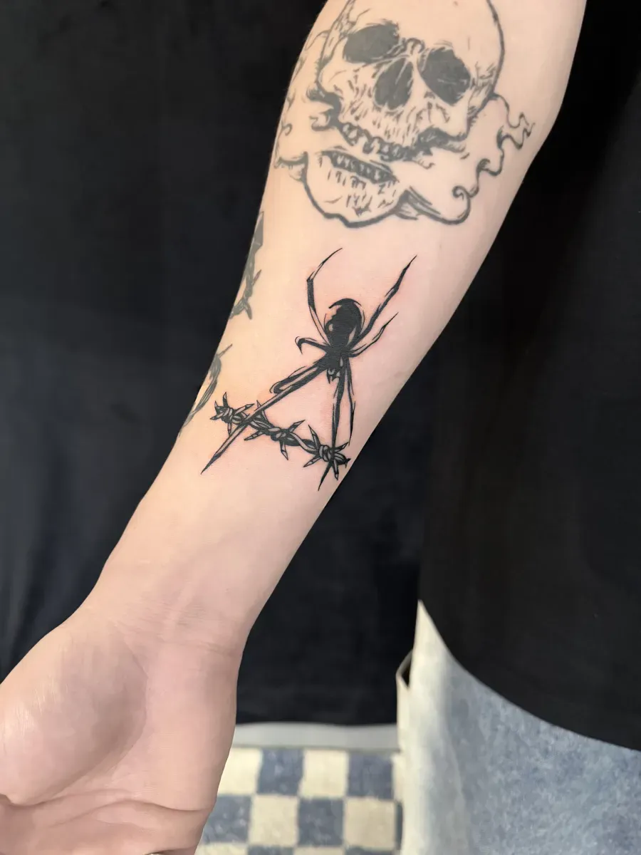 ๊ฑฐ๋ฏธ ํํฌ