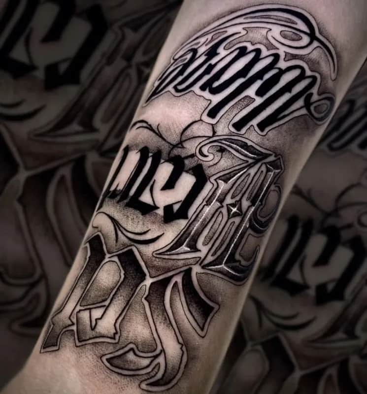 부산타투 서면타투 치카노타투 치카노레터링타투 팔타투