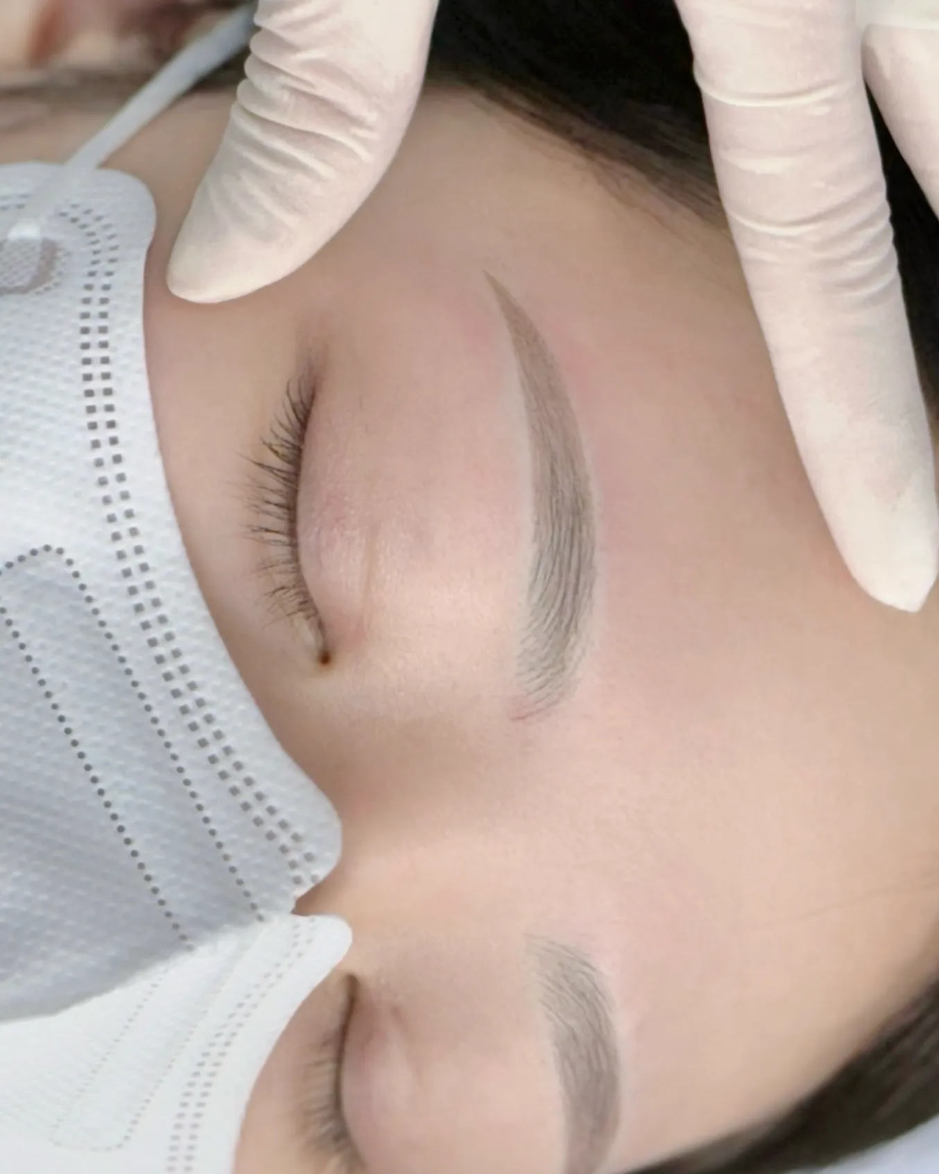 오브민 자연눈썹