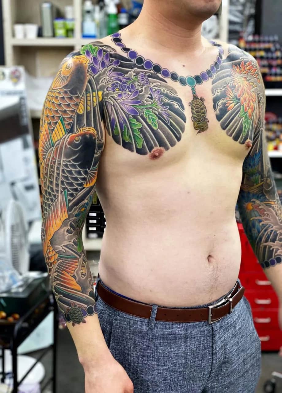 노잔디 타투 - 가슴 긴팔 잉어 이레즈미