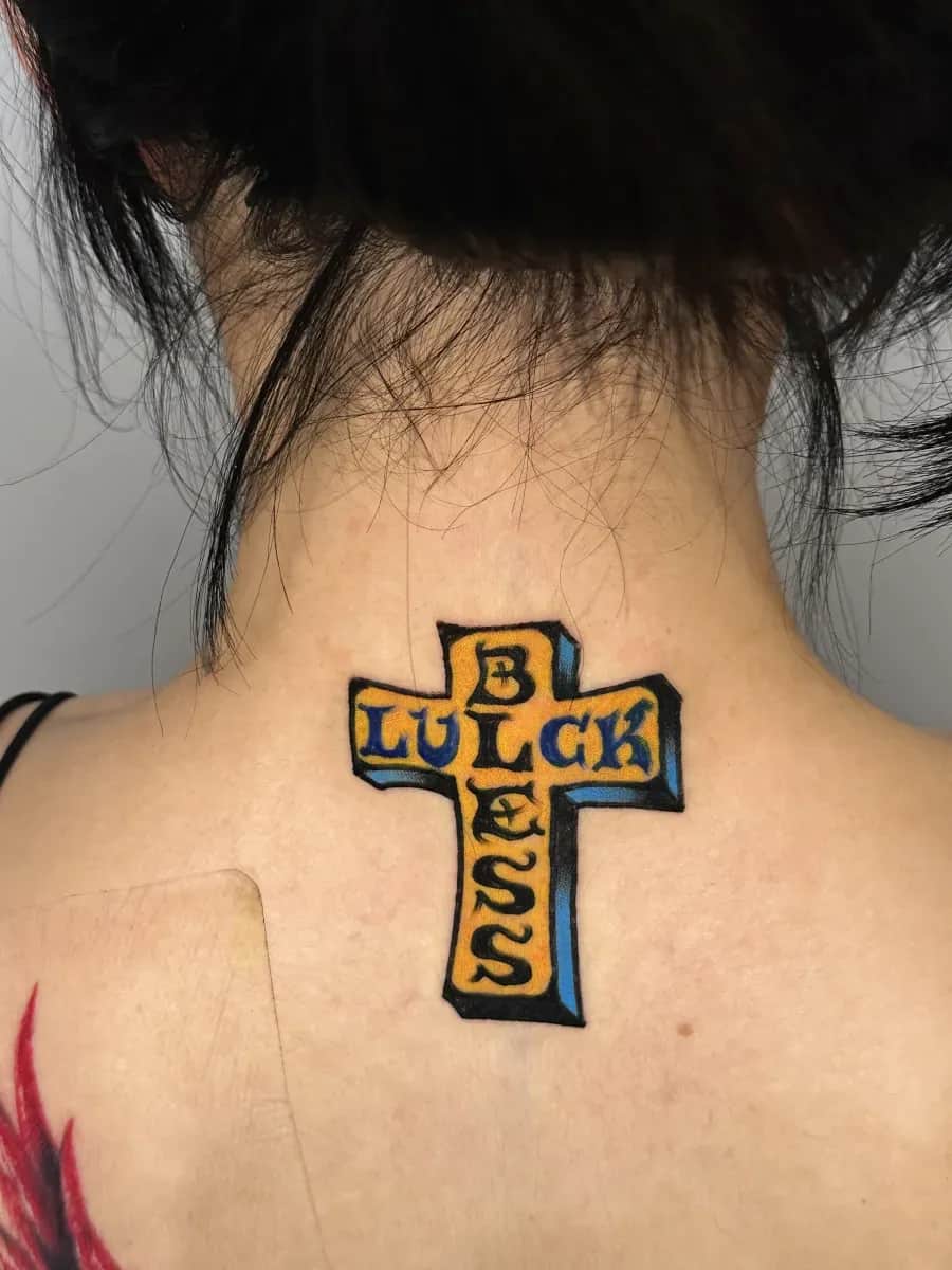 얼핏보여도 이쁜타투🔥십자가타투❗️