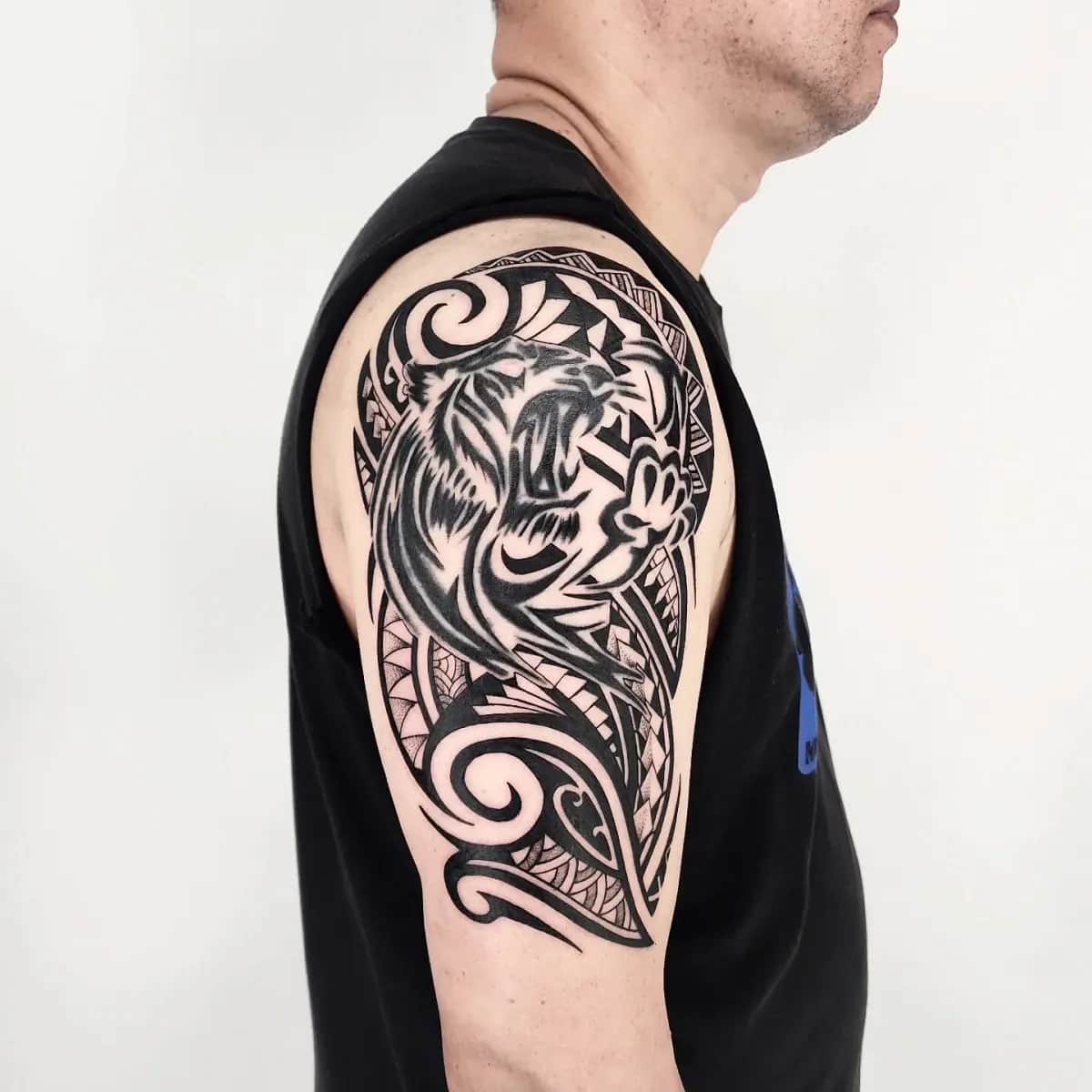 트라이벌 폴리네시안타투