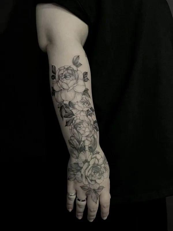 ํ ํ๋ฐ ๊ฝ ํํฌ