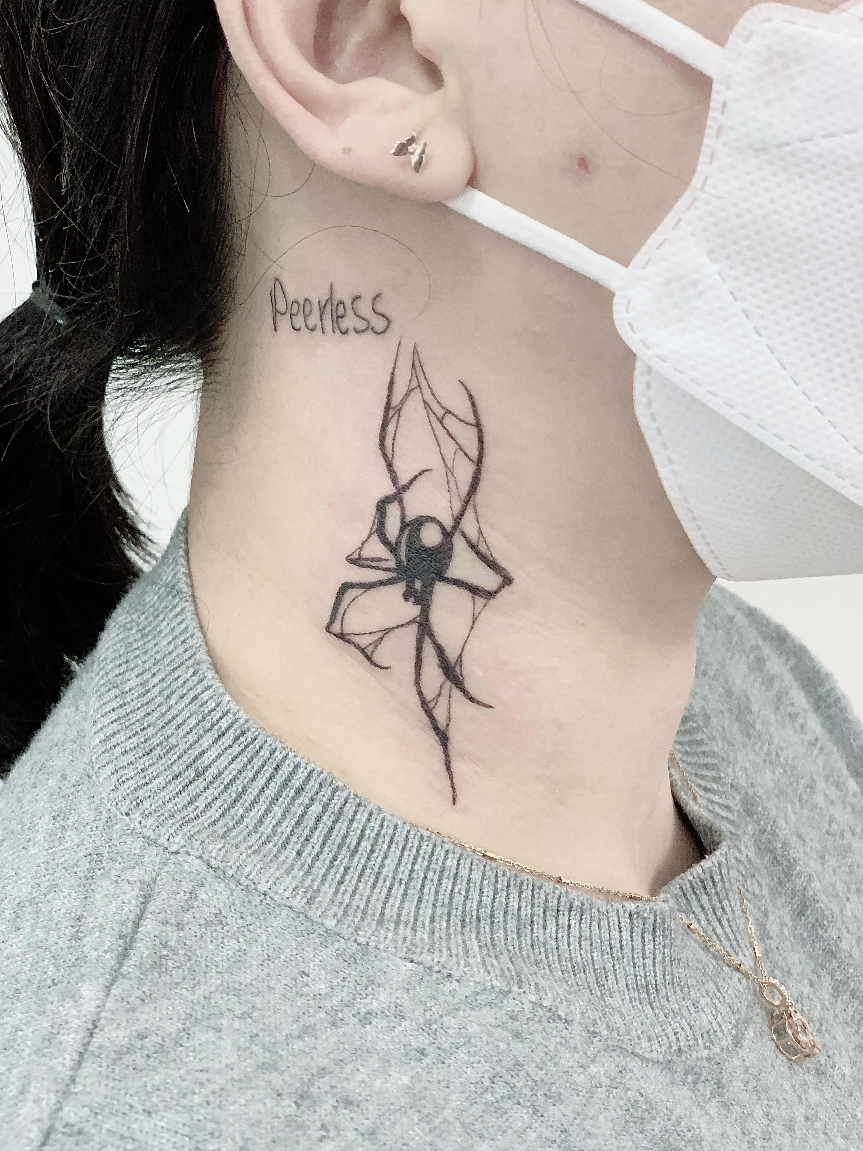 거미타투