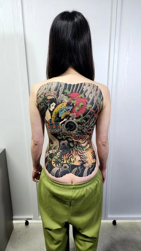 대구미인도타투, 여자미인도등판, 대구여자이레즈미, 여자호랑이타투, 대구이레즈미