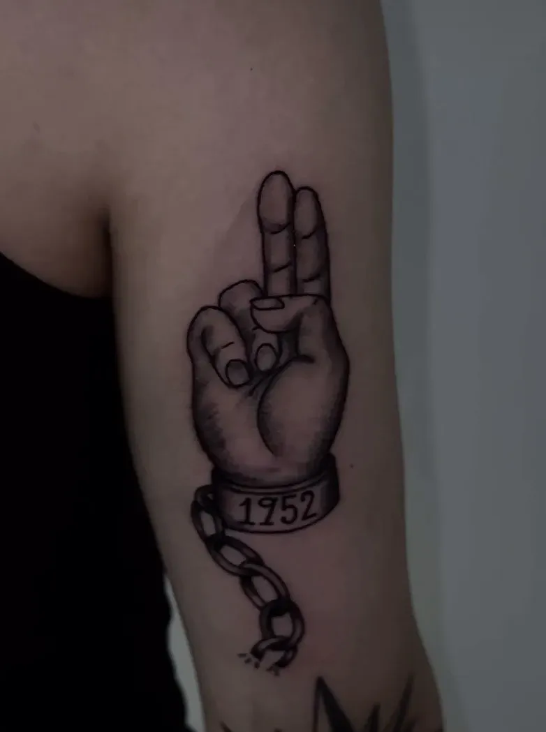 빈티지 블랙워크