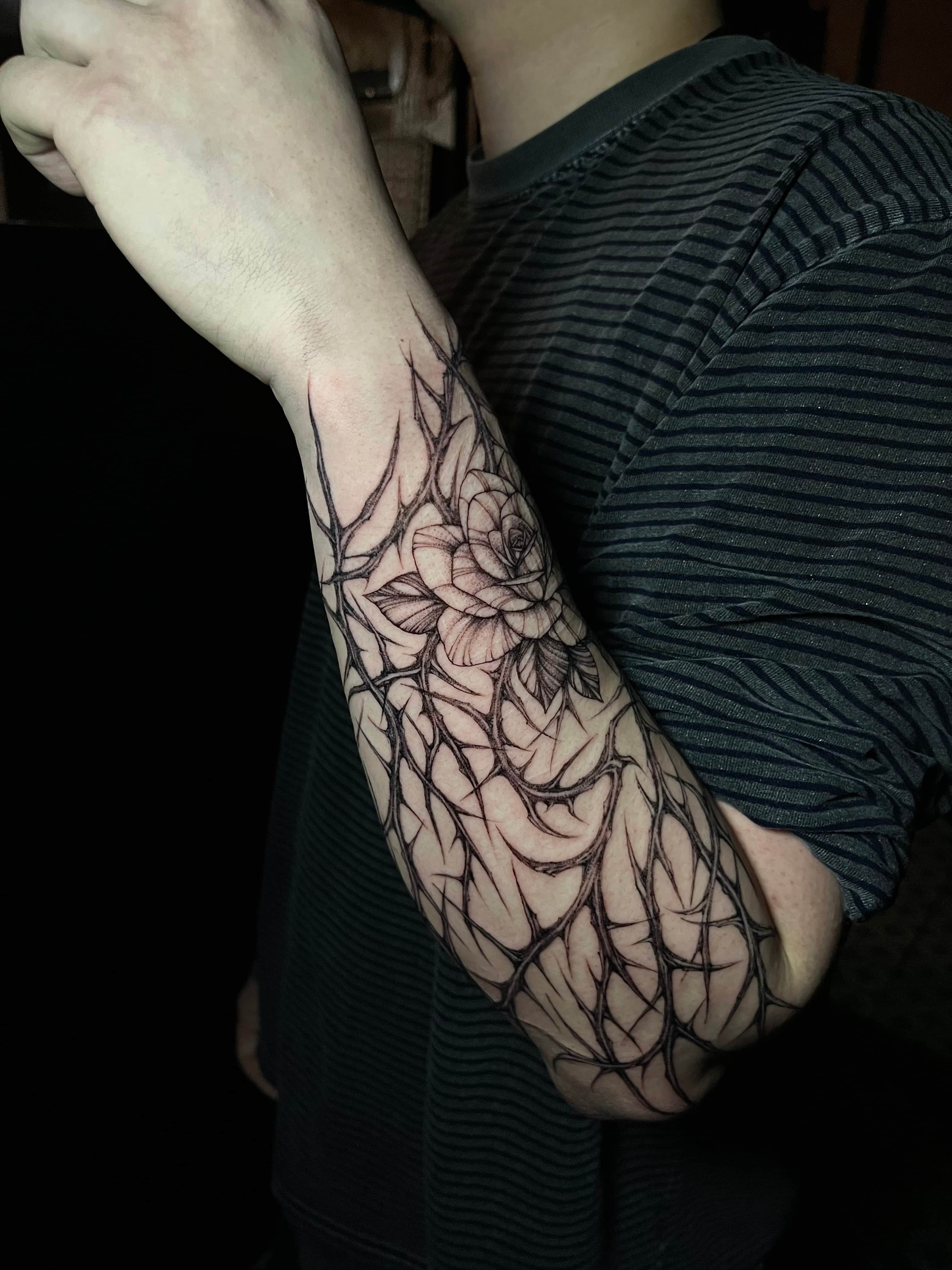 장미 & 프리핸드 가시 (하박전체)