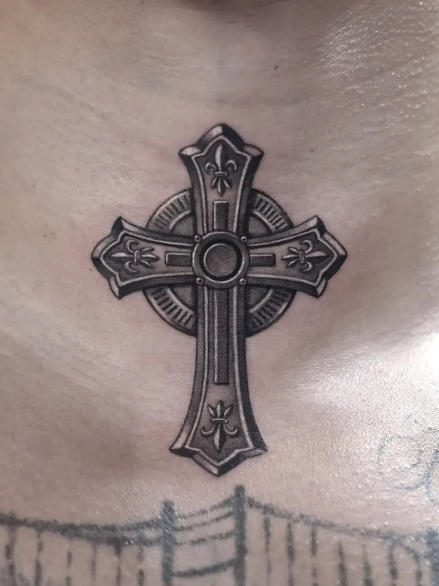 커스텀 십자가 목 타투✝️