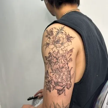 꽃과 트라이벌 + 오너먼트