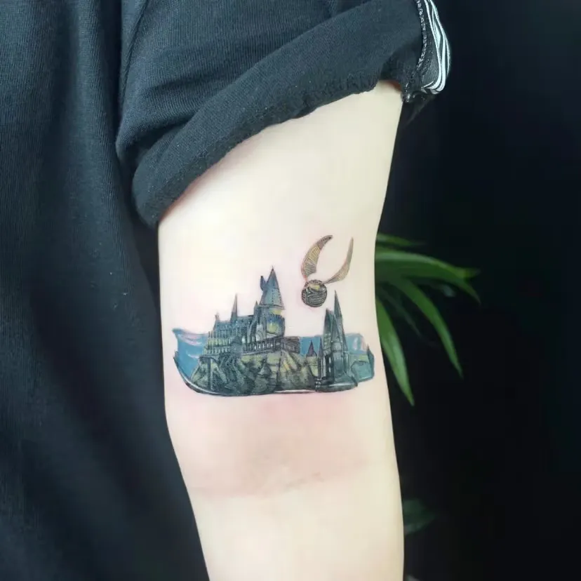 피부 위에 머문 물드림 (Stained on Skin)