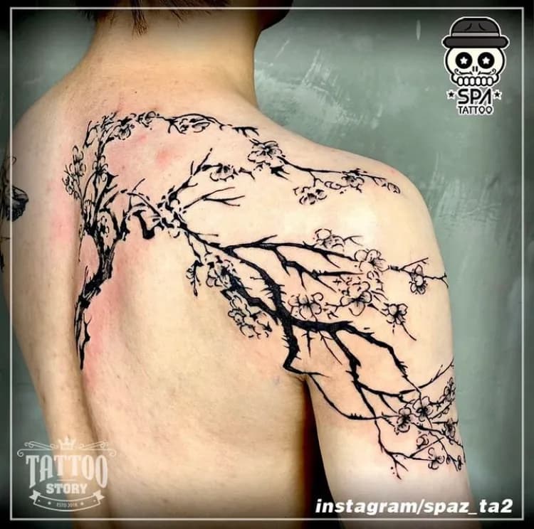 등 매화 나무 타투 - 1